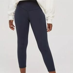 NEW Aerie Offline Real Me 3/4 Crop Navy Legging